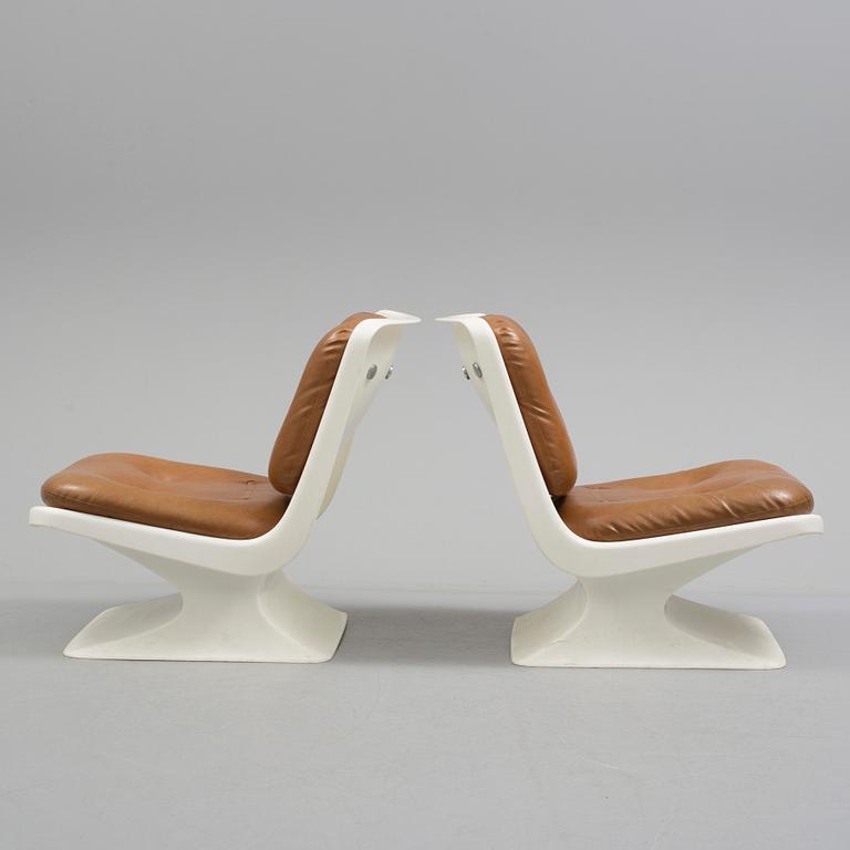 A pair of lounge chairs by Albert Jacob Toller, Grosfillex, France.