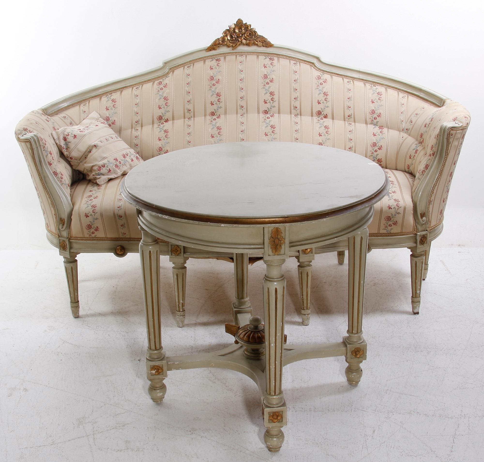 SOFFA SAMT SALONGSBORD, gustaviansk stil, 1900-tal.