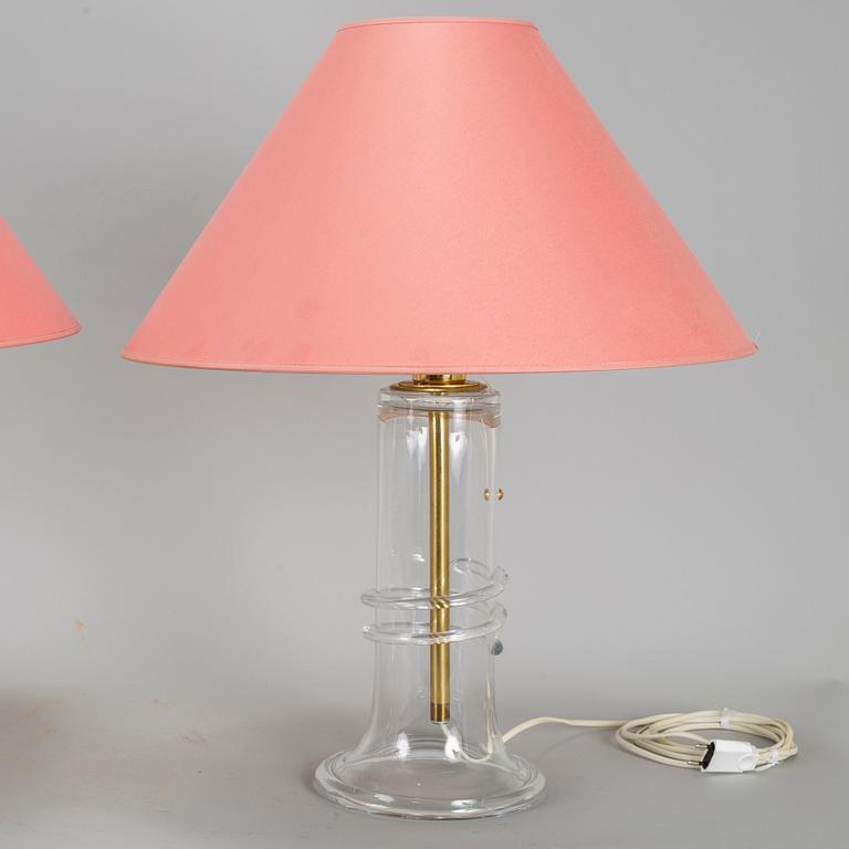 HANNE DREUTLER, bordslampor, ett par, glas, Ateljé Lyktan / Studio Åhus, 1986.