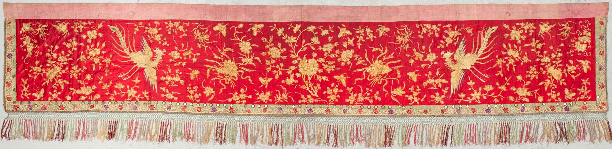 A Chinese silk embroidery, late Qing dynasty (1644–1912).