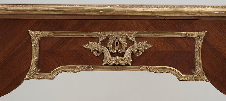 SKRIVBORD, Louis XV-stil, 1900-talets mitt.