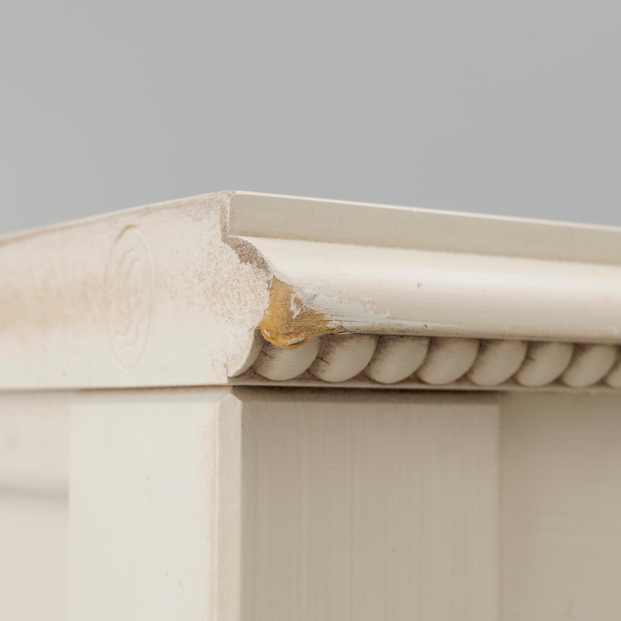 Skrivbord med stol, "Signum Gustavus", 1900-talets slut.