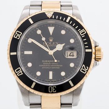 ROLEX, Oyster Perpetual Date, Submariner (1000ft = 300 m), Chronometer, armbandsur, 40 mm.