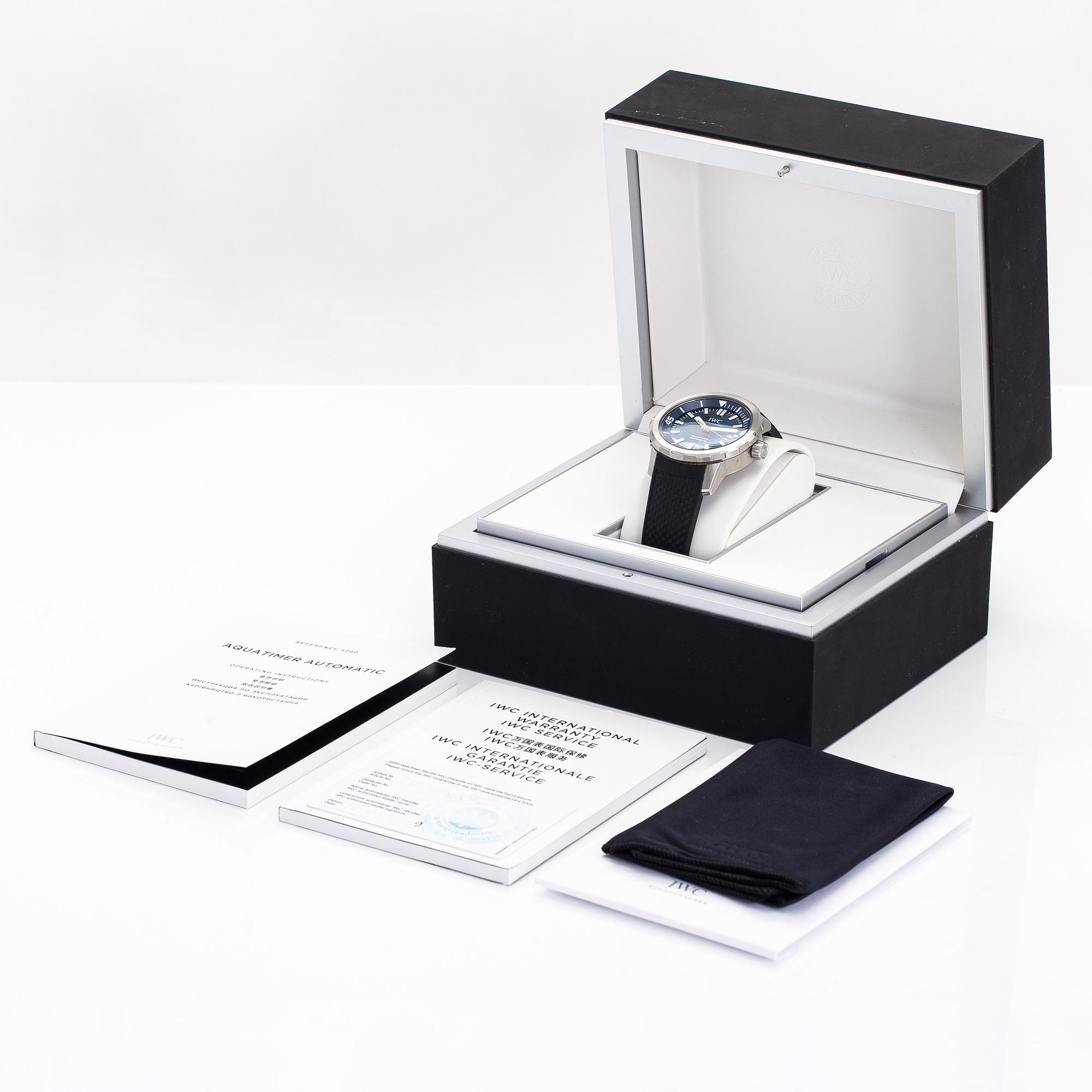 IWC, Schaffhausen, Aquatimer,  rannekello, 44 mm.