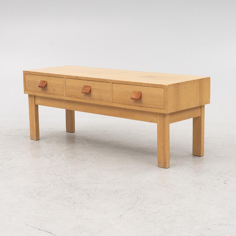 Ewa Wrangel and Lars-Göran Nilsson, dresser, second half of the 20th century.