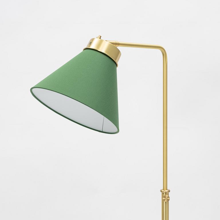 Josef Frank, golvlampa, modell 1842, Firma Svenskt Tenn, 2000-tal.