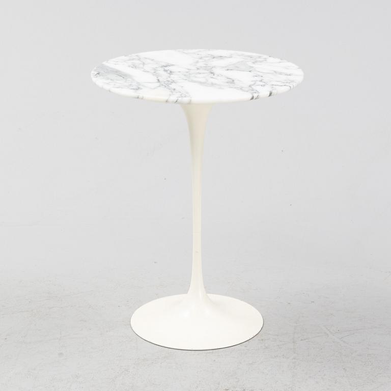 Eero Saarinen, a 'Tulip' side table, for Knoll International, USA, license manufacturing by NK Verkstäder 1965.