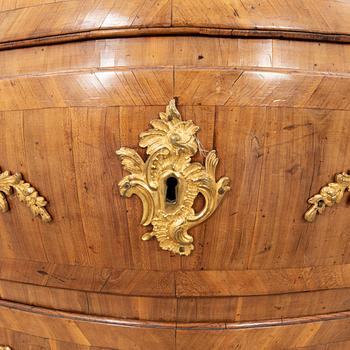 A mid 1700s Rococo dresser.