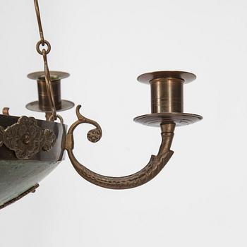 TAKAMPEL, empirstil, 1900-talets början. Höjd ca 65 cm.