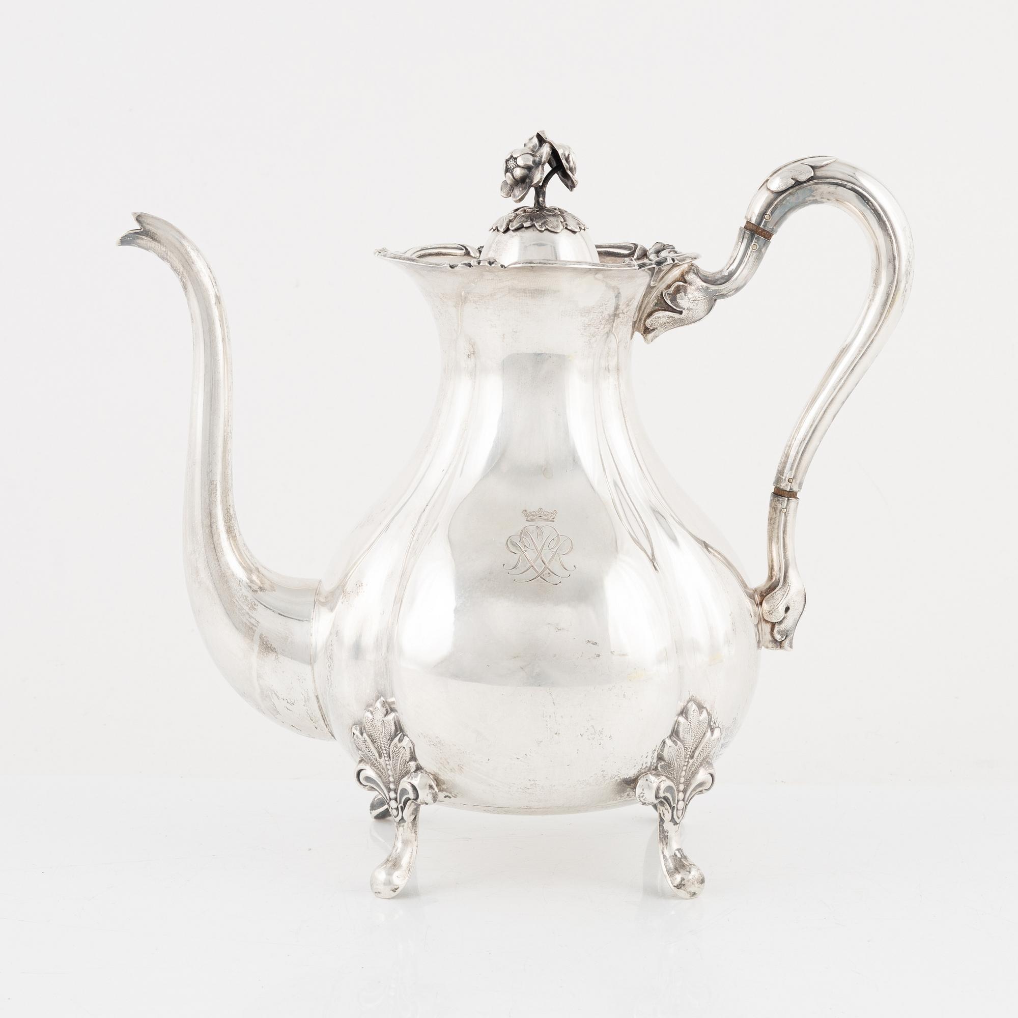 Kaffekanna, silver, rokokostil, GAB, Stockholm, 1938.