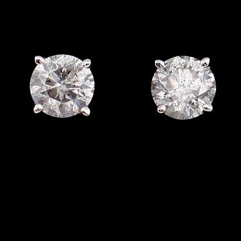 ÖRHÄNGEN, 1 par, 14 k vitguld, briljantslipade diamanter tot 0.63 ct.