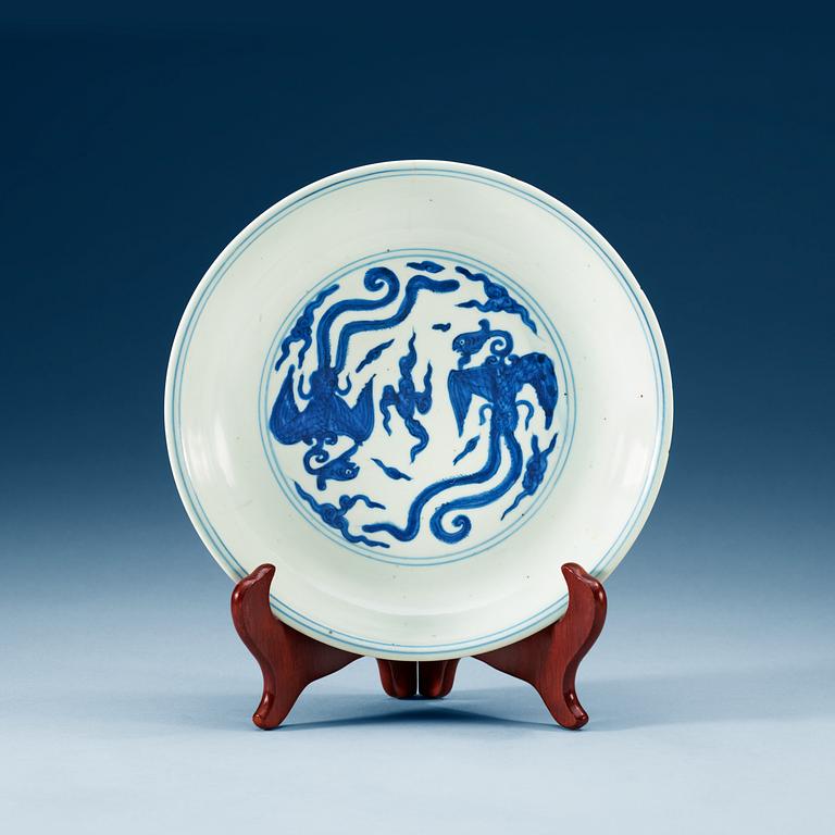 A blue and white Phoenix dish, Ming dynasty with Jiajings six character mark and period (1522-66).