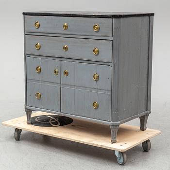 BYRÅ, Gustaviansk, tidigt 1800-tal.