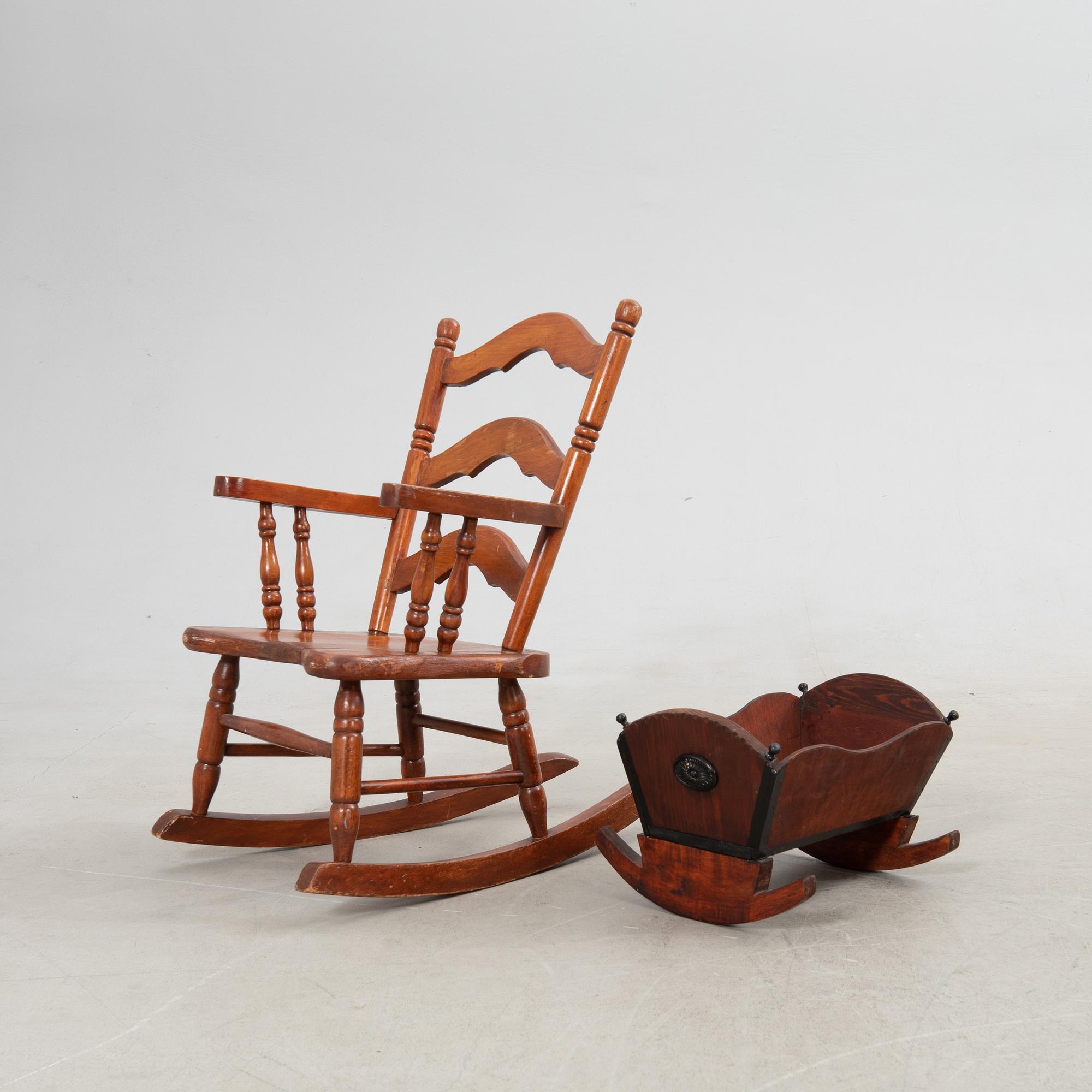 Children's furniture set 5 pcs, first half of the 20th century.