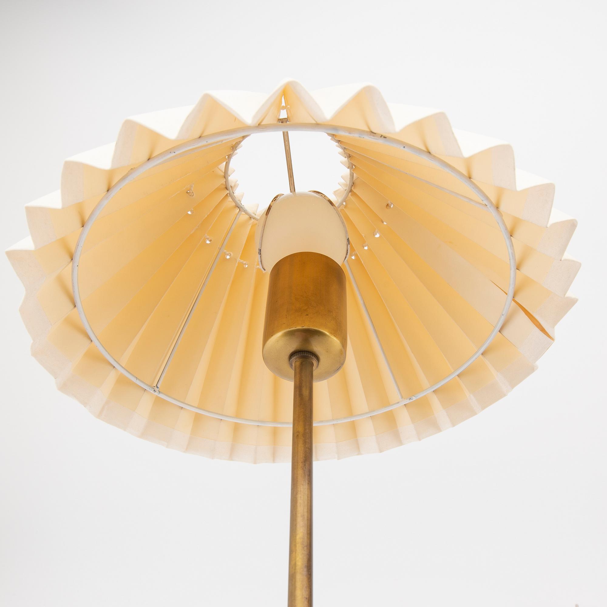 Josef Frank, a pair of brass table lamps model 2332.