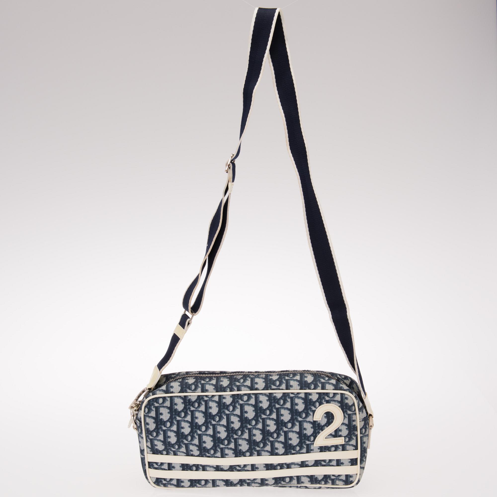 A MONOGRAM CANVAS No 2 TROTTER CROSS BODY BAG.