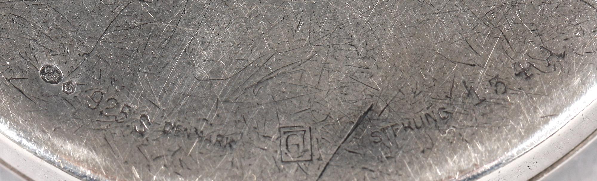 DOSA, sterling, Georg Jensen, 1933-1944, svenska importstämplar, vikt 54g.