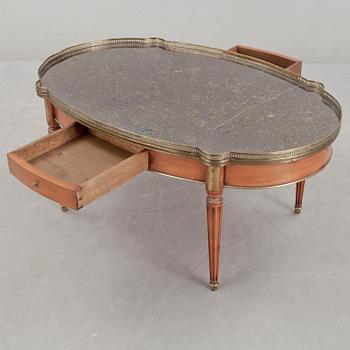 SOFFBORD. Louis XVI-stil, 1900-talets mitt.