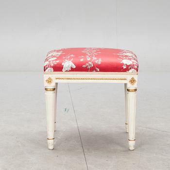 TABURETT, gustaviansk. 1700-talets andra hälft.