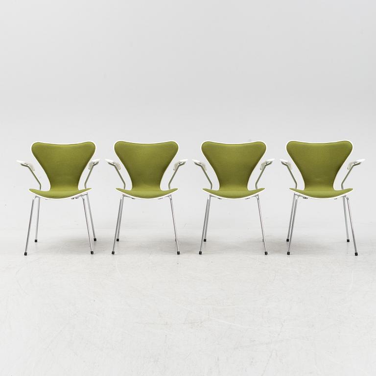 Arne Jacobsen, karmstolar, 4 st, "Sjuan", Fritz Hansen, Danmark, daterade 2001.