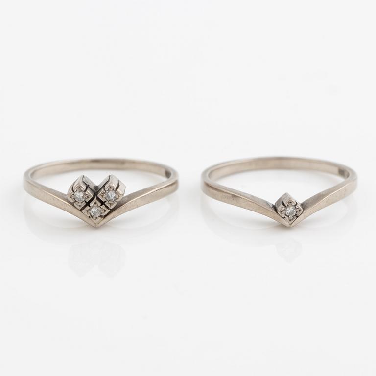Rings, two pieces, 18K white gold with small eight-cut diamonds.