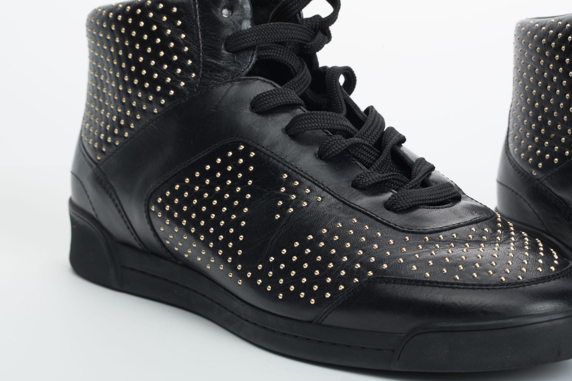 SKOR, "Ornament", Louis Vuitton.