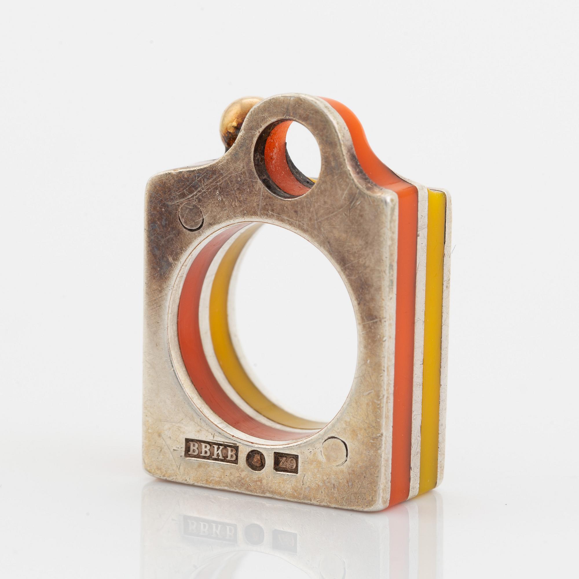Ring, Bengt Bellander, silver och plast.