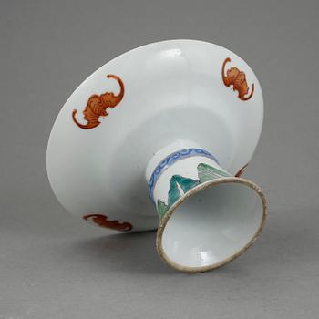 TAZZA. Porslin, Kina, 1800/1900-tal.