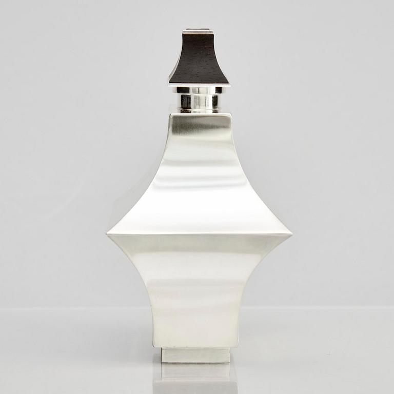 Rolf Lindståhl, a sterling silver bottle with lid, Stockholm 1988.