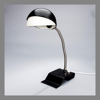 ALVAR AALTO, TABLE LAMP, A 703. Manufactured by Valaistustyö. 1950s.