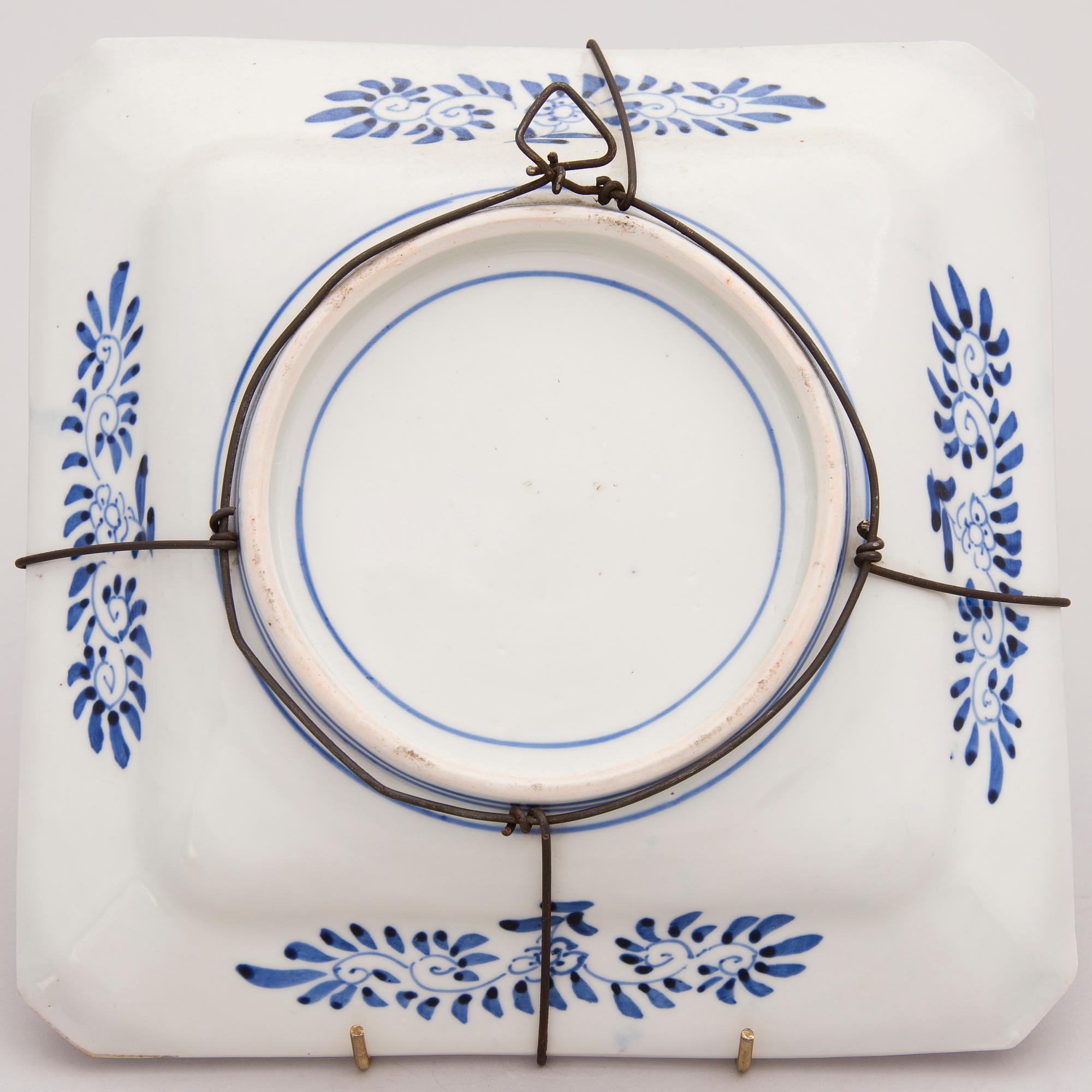 SKÅLFAT, porslin, Imari, Japan 1900-tal.