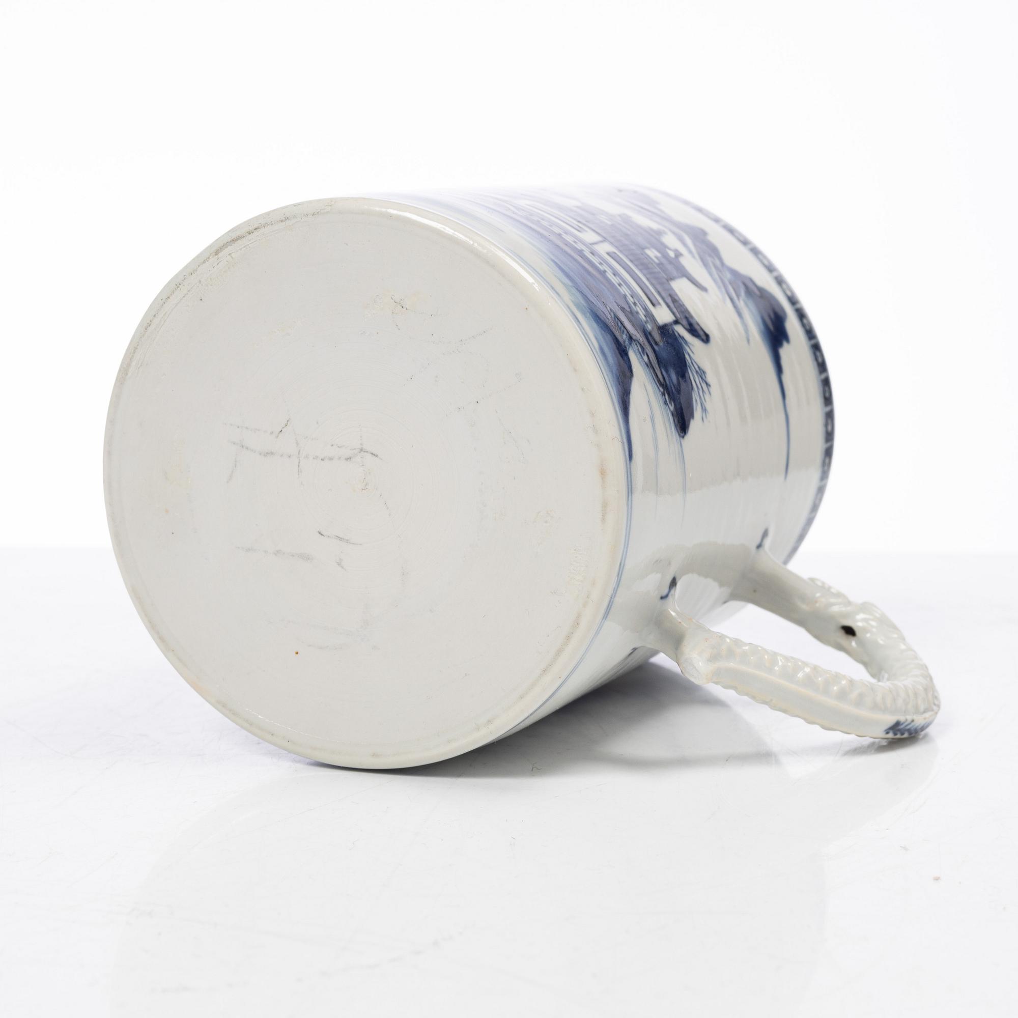 Five pieces of underglaze blue decorated porcelain, china, Qianlong (1736-95) & Jiaqing (1796-1822).