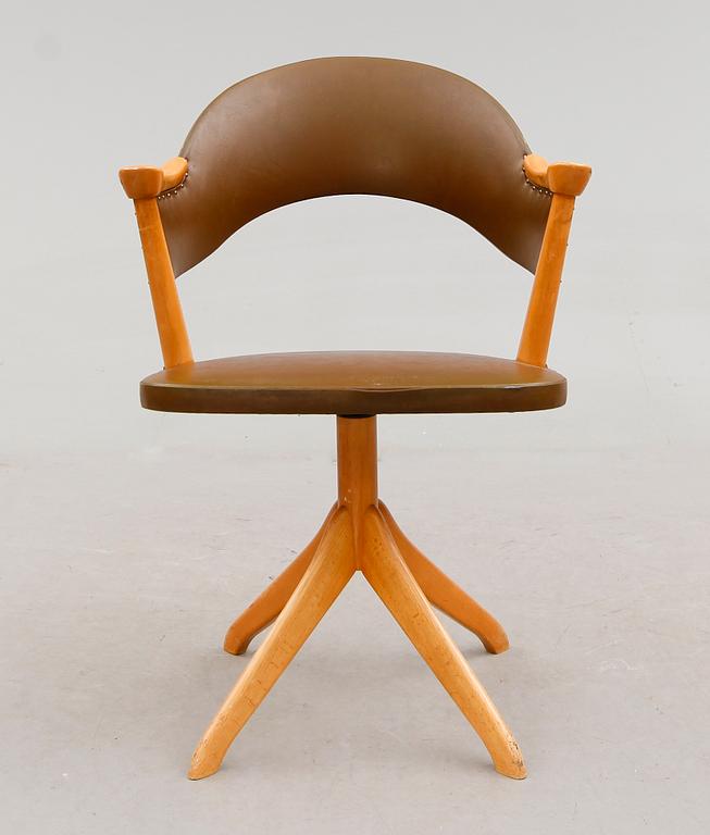 SKRIVBORDSSTOL, 1900-talets mitt.