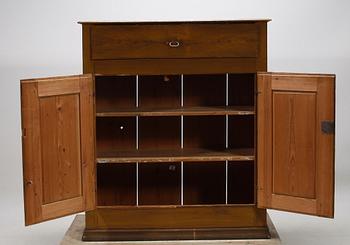 SKÄNK, allmoge. Sekelskiftet 1900.