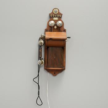 VÄGGTELEFON, LM Ericsson, Stockholm, omkring år 1900.