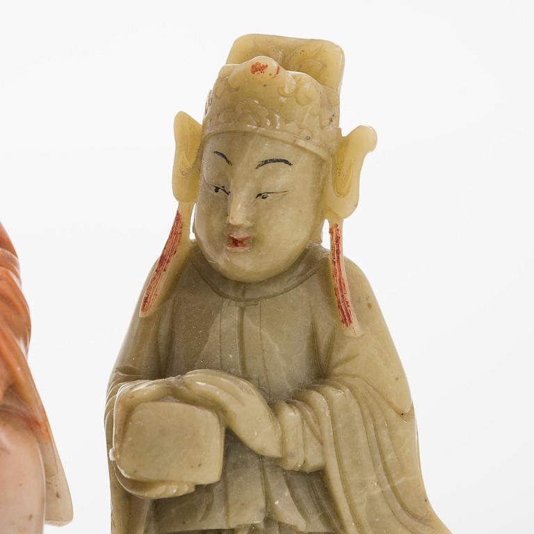 Tre figurer, täljsten, Kina, 1900-tal.