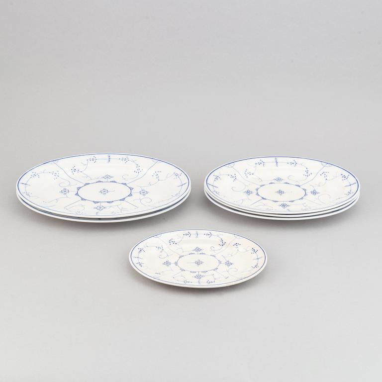Villeroy & Boch, matservis, Dresden, ca 90 delar.