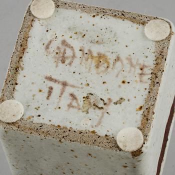 VAS, stengods, Bruno Gambone, Italien, 1900-talets andra hälft.