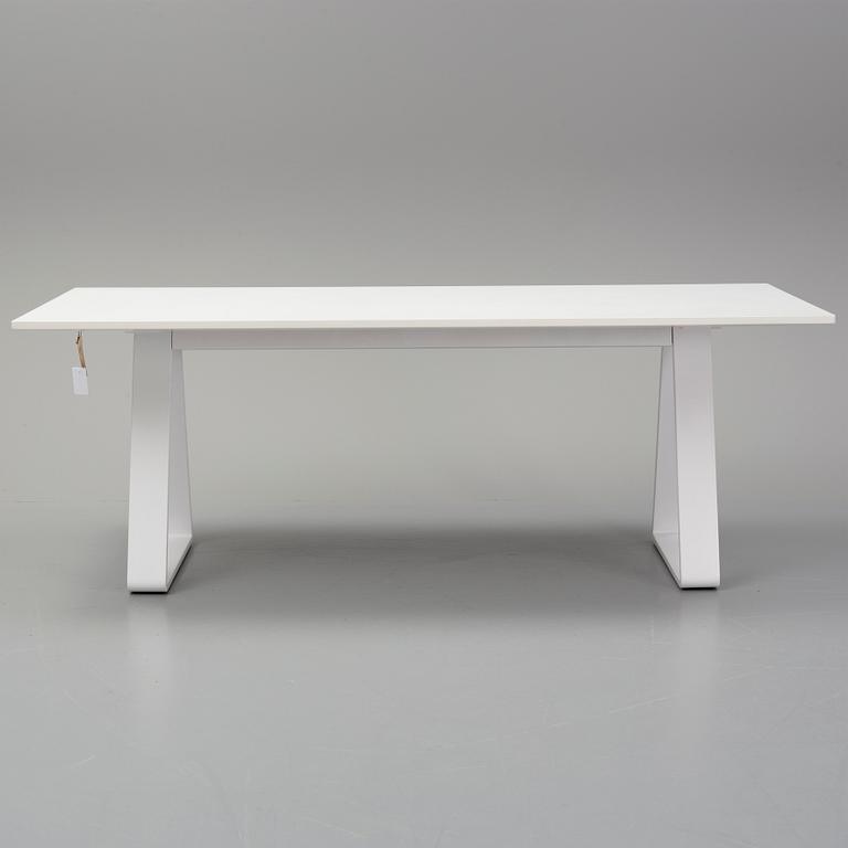 Thomas Eriksson, matbord, "Bermuda", Asplund.