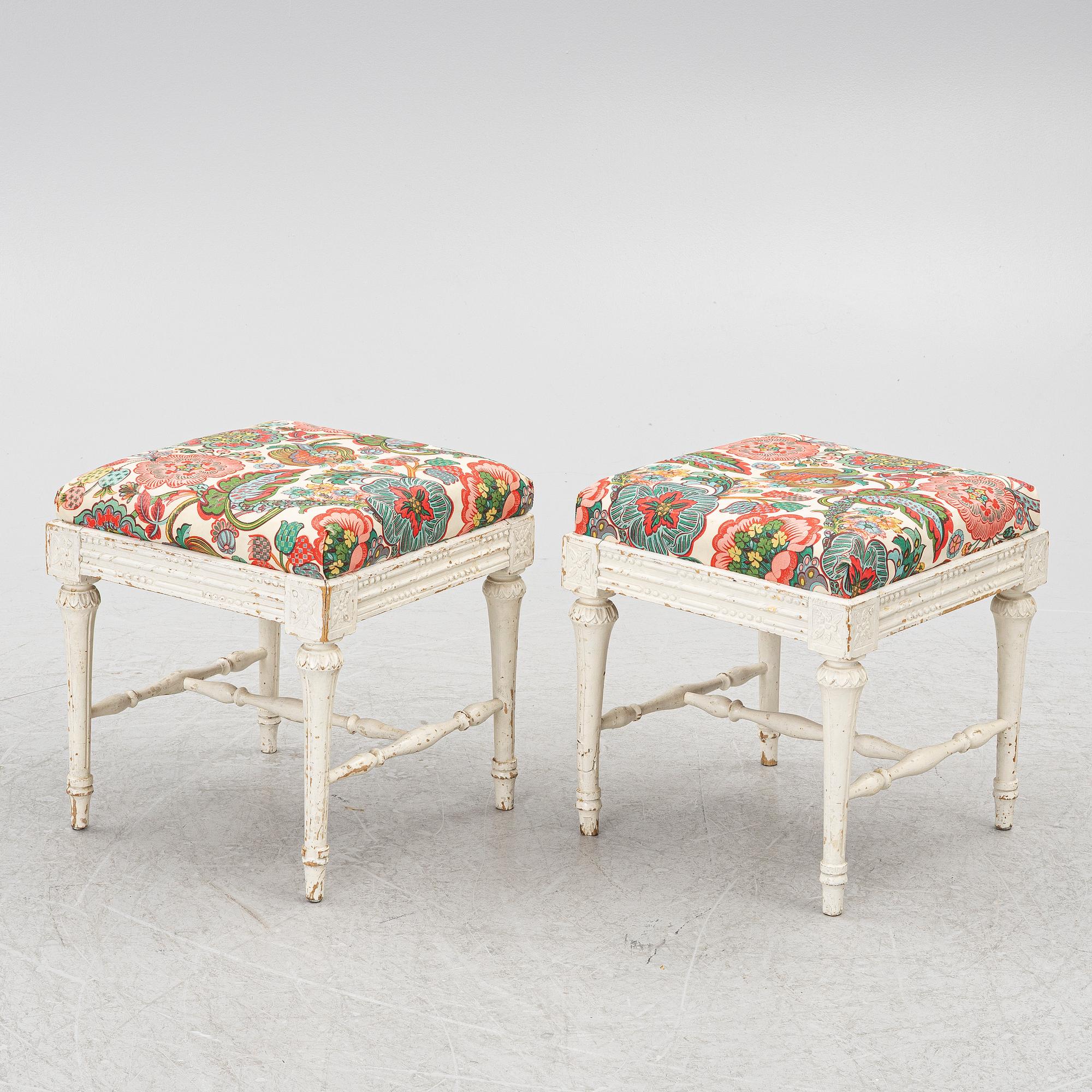 A pair of Gustavian stools, late 18th century.