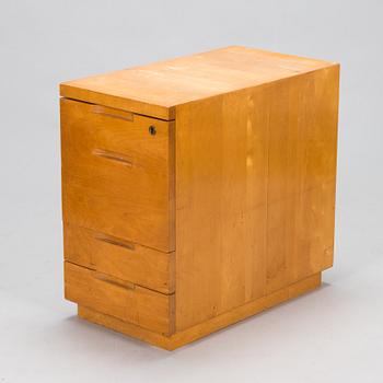 Alvar Aalto, A 1960/70's 'HB96' drawer unit for Artek.