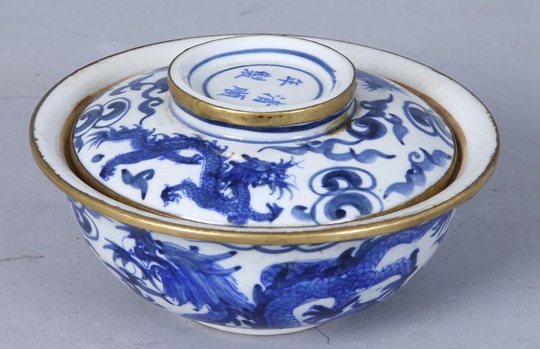 SKÅL, porslin, Kina, Kangxi-stil.