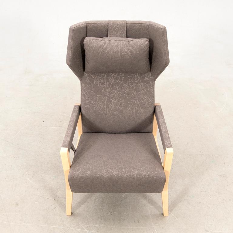 Roger Persson, armchair "Select wood" Swedese, 21st century.