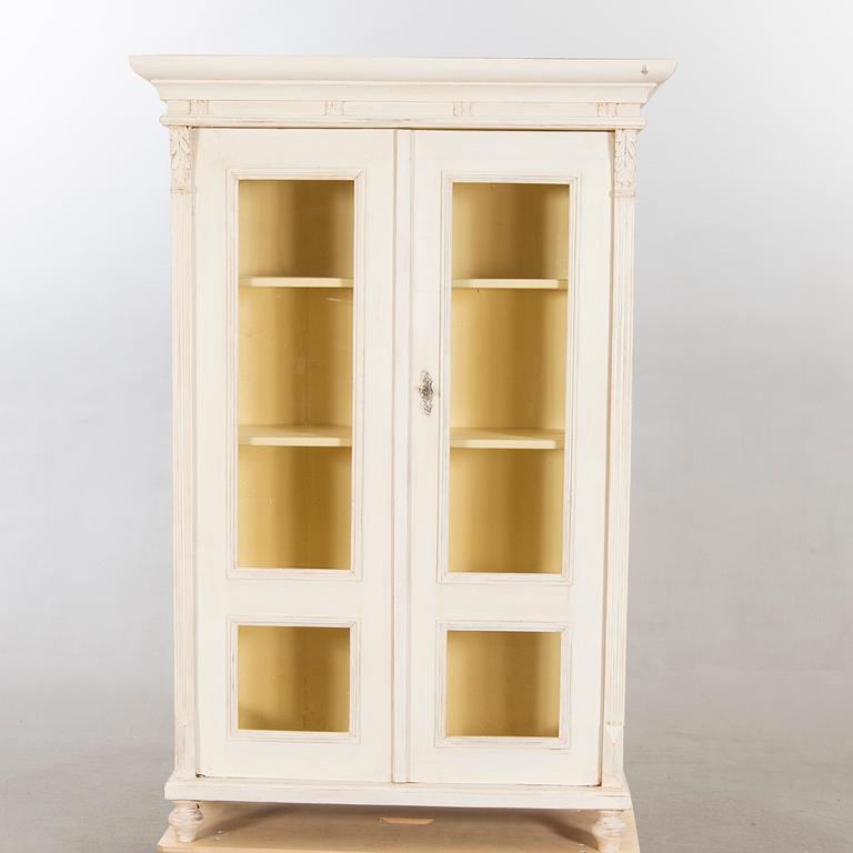 A display cabinet first half of the 20th century.