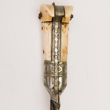 An Indo-persian Pesh-kabz dagger, 1800/1900s.
