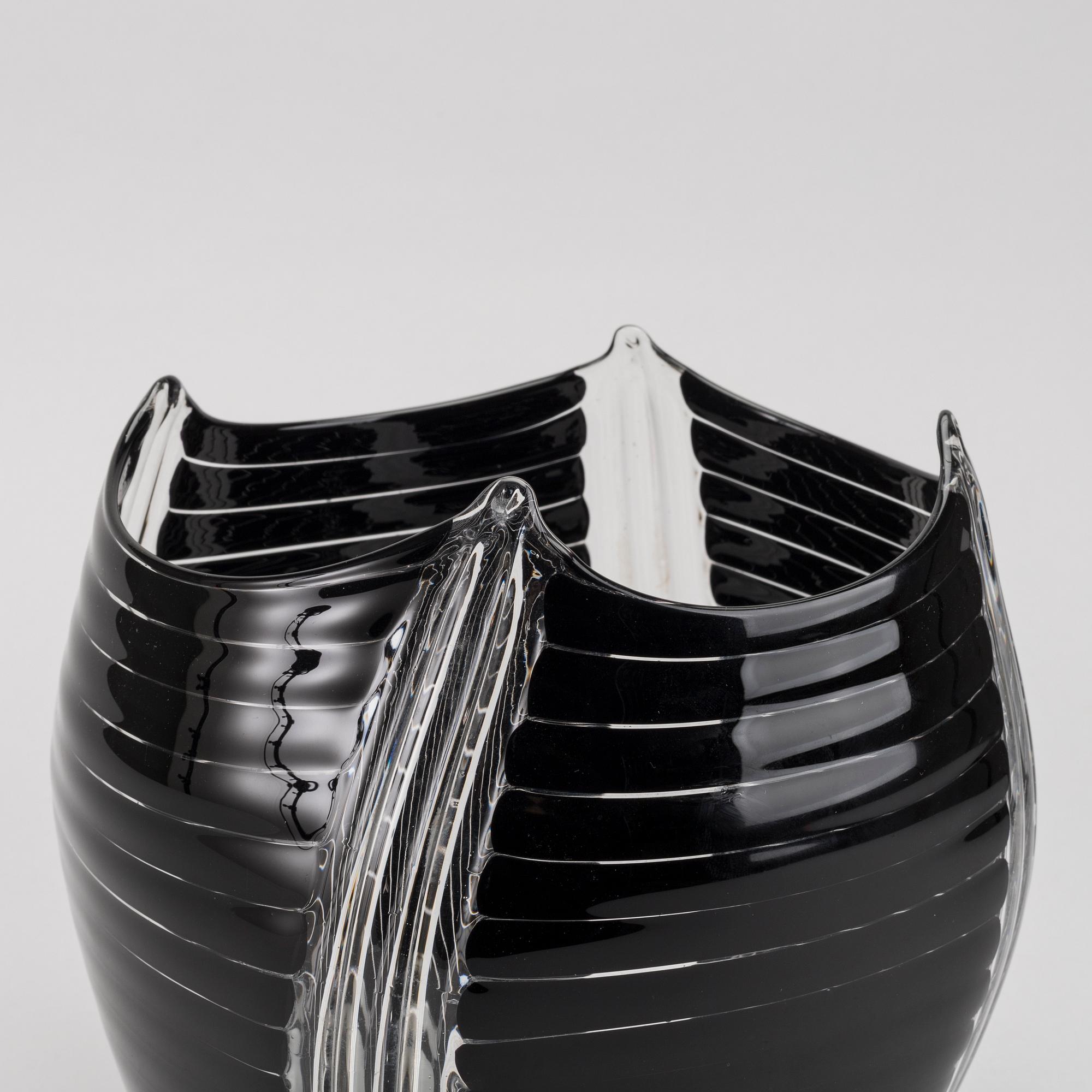 VAS, glas, EOS design, Laura Diaz de Santillana, Murano 1988, signerad.