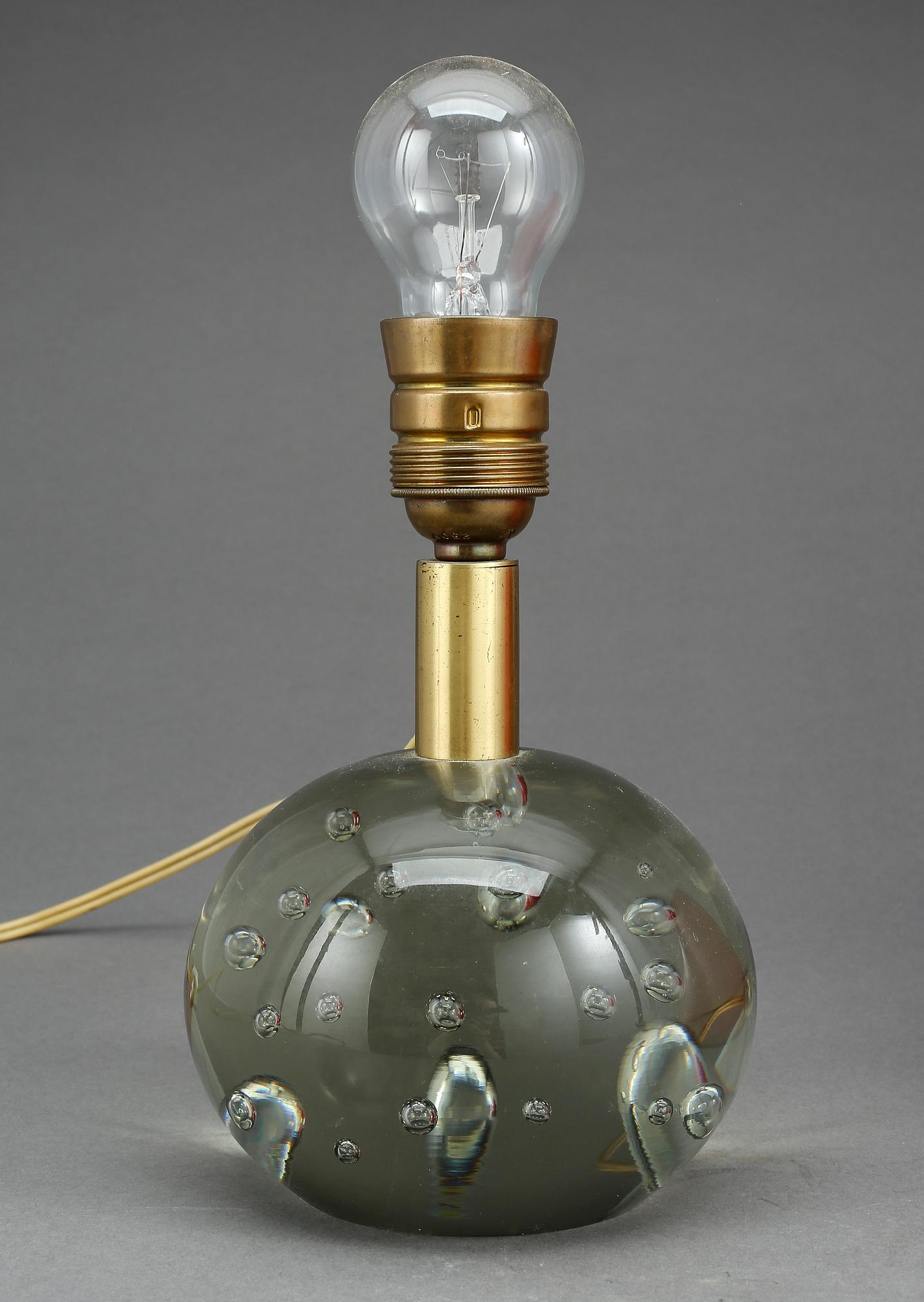 BORDSLAMPA, glas, Josef Frank, Svenskt Tenn, Modell 1819. Formgiven 1934.
