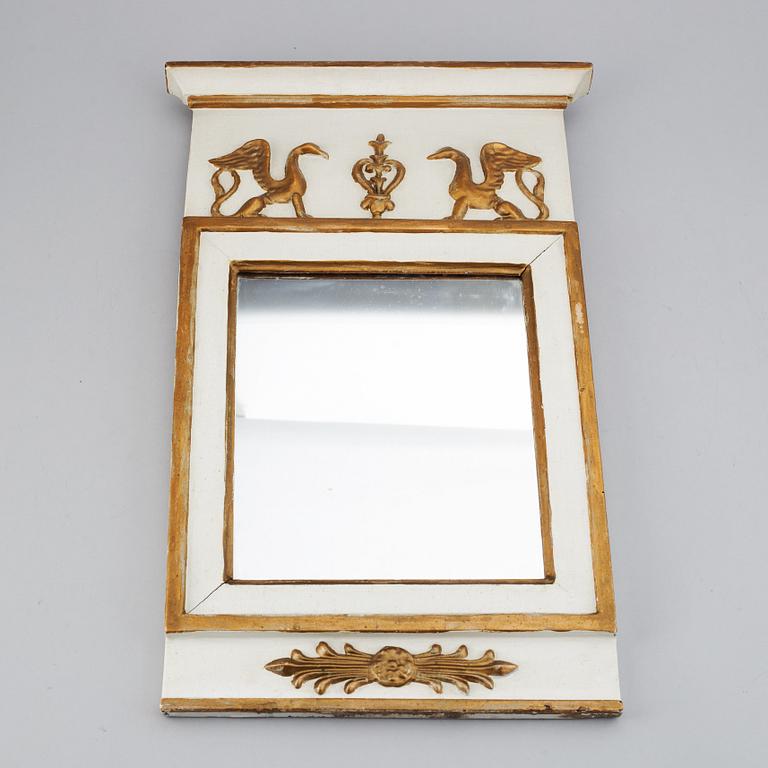 Spegel, 1800-tal, empire, signerad J. Stork, Johan Stork, Kalmar (1788-1846), troligen Hallstämplad.