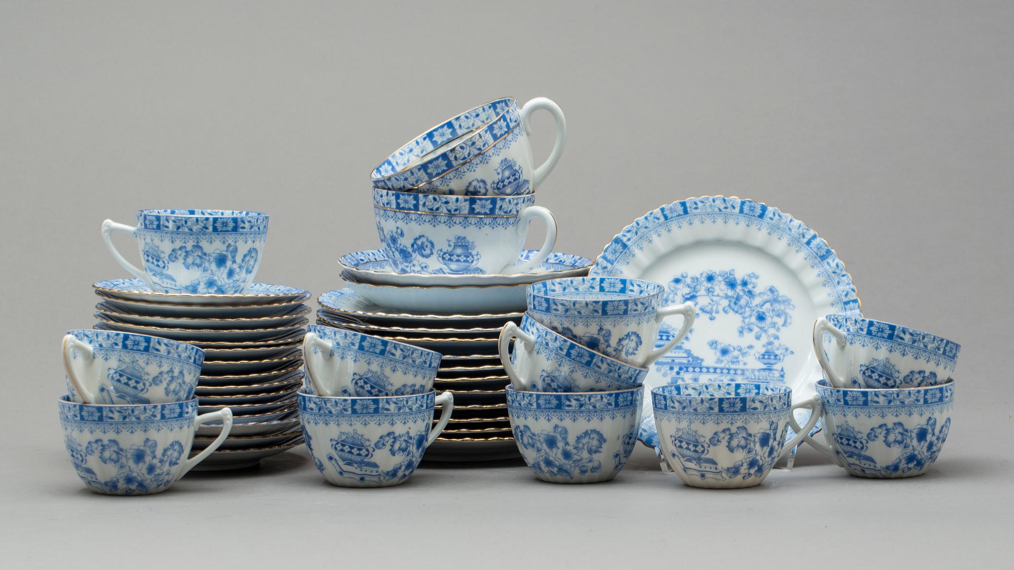 KAFFESERVIS, ca 28 delar, Seltmann Weiden, Bavaria, Tyskland, 1900-talets andra hälft.