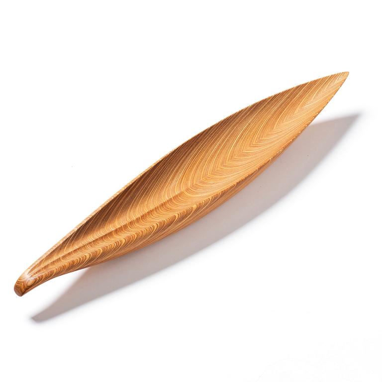 Tapio Wirkkala, a leaf-shaped laminated birch plywood dish, Finland 1950s.